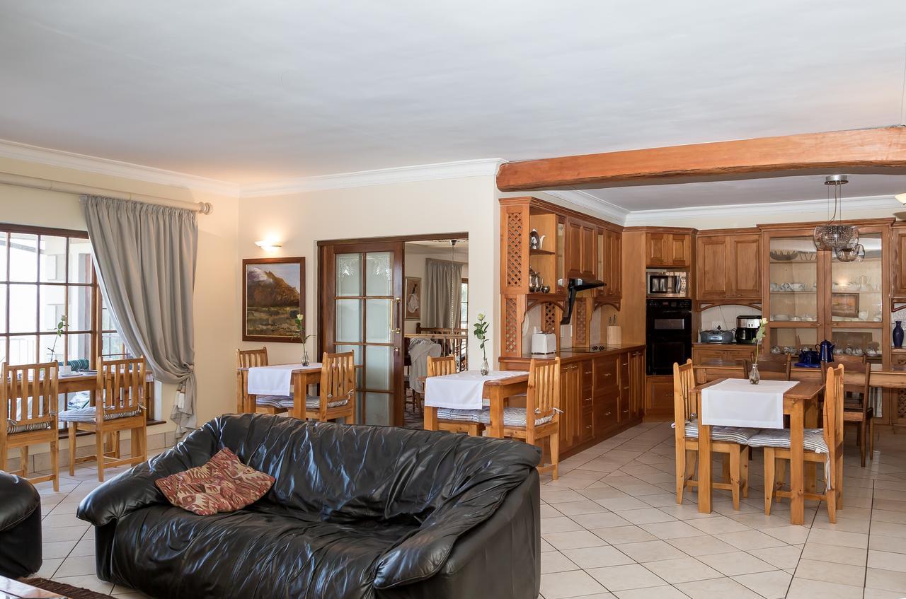 Hotel Moncrieff Manor Knysna Esterno foto