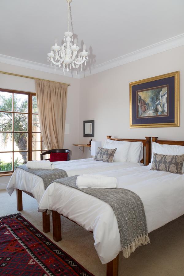 Hotel Moncrieff Manor Knysna Esterno foto